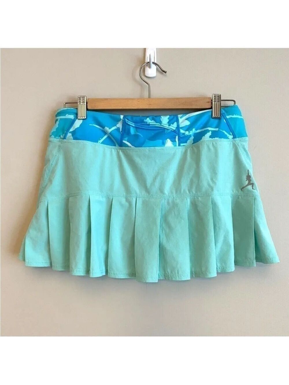 LULULEMON Seawheeze Speed Skirt Skort in Aruba Frisbee Sunset Floral Blue Sz 6